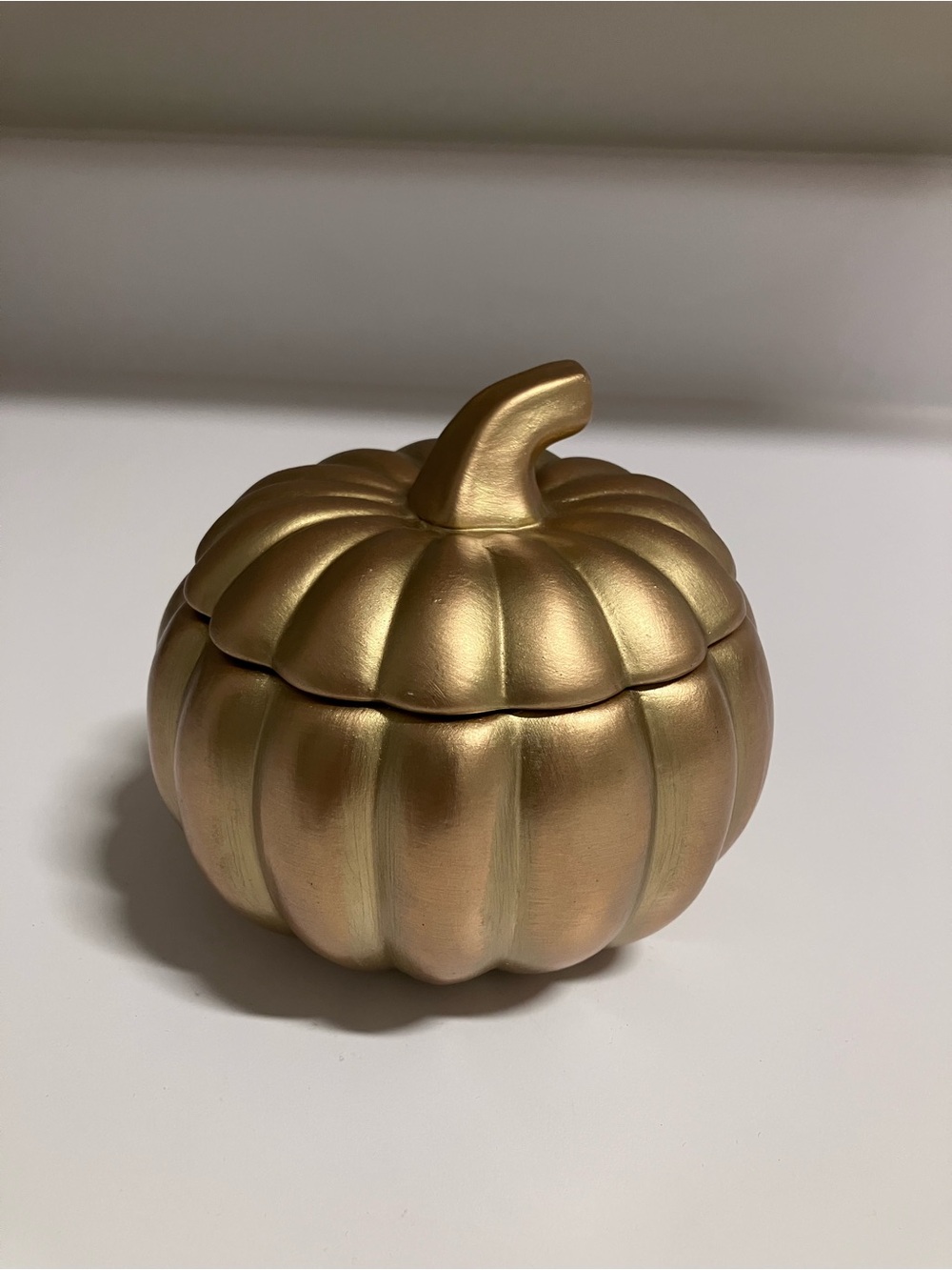Hallmark Gold Heirloom Pumpkin Scented Candle